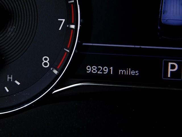 INFINITI QX80 Vehicle Image 24