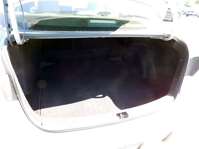 Toyota Corolla Vehicle Image 06
