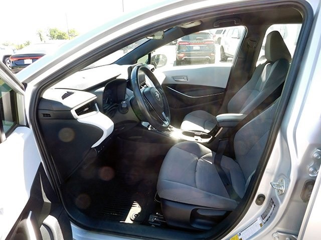 Toyota Corolla Vehicle Image 11