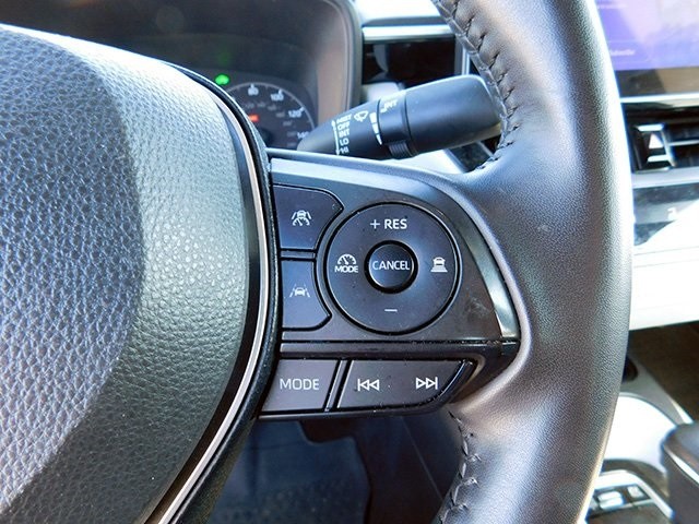 Toyota Corolla Vehicle Image 16