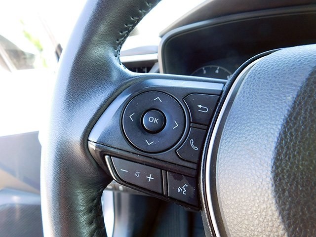 Toyota Corolla Vehicle Image 17