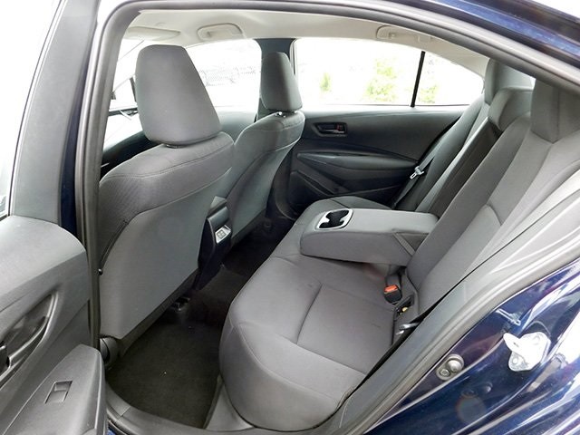 Toyota Corolla Vehicle Image 09