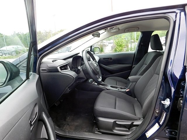 Toyota Corolla Vehicle Image 13