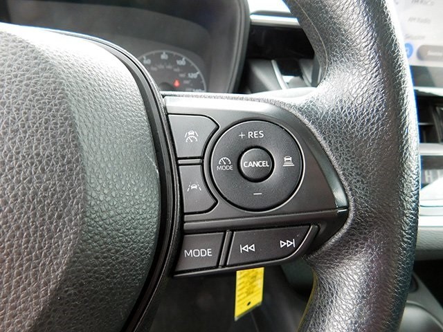 Toyota Corolla Vehicle Image 18
