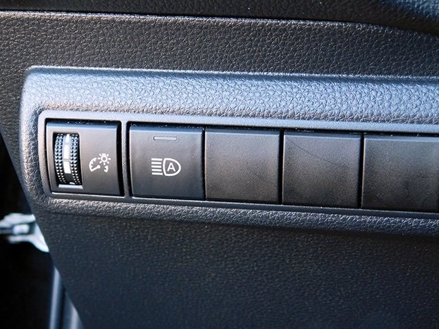 Toyota Corolla Vehicle Image 19