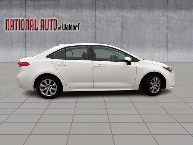 Toyota Corolla Vehicle Image 03