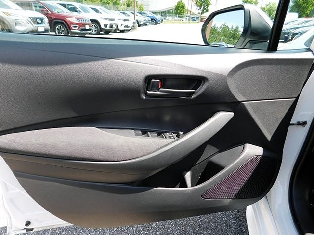 Toyota Corolla Vehicle Image 10