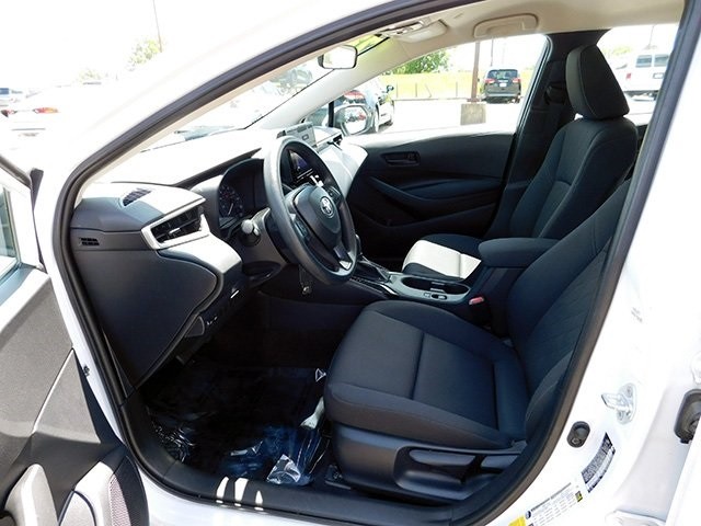 Toyota Corolla Vehicle Image 11