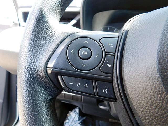 Toyota Corolla Vehicle Image 18