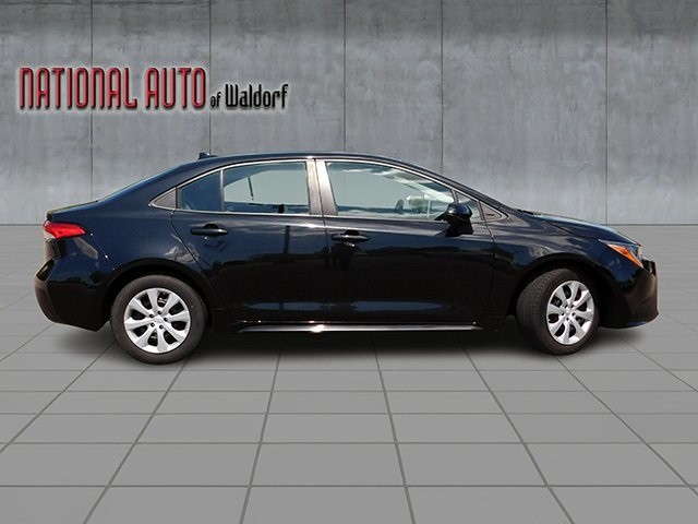 Toyota Corolla Vehicle Image 03