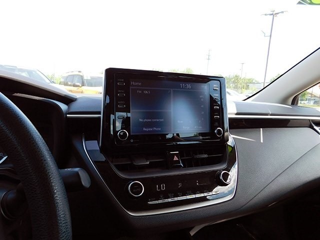 Toyota Corolla Vehicle Image 13
