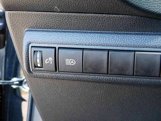 Toyota Corolla Vehicle Image 19