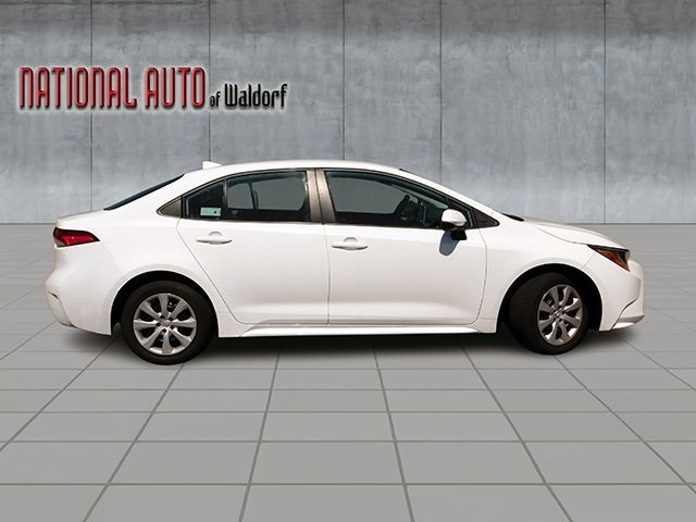 Toyota Corolla Vehicle Image 03