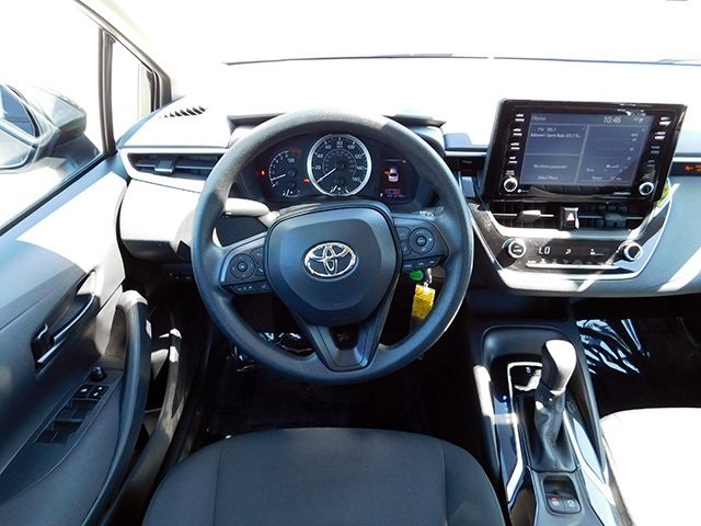Toyota Corolla Vehicle Image 08