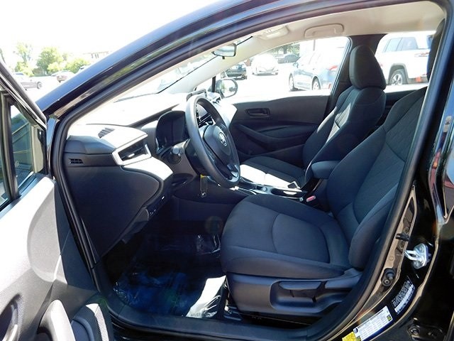 Toyota Corolla Vehicle Image 10