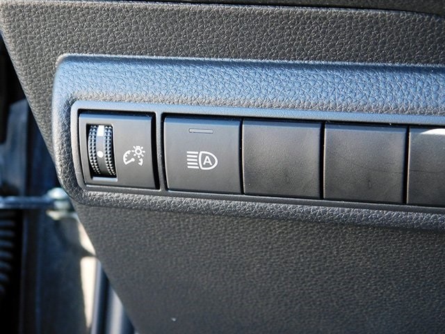 Toyota Corolla Vehicle Image 18