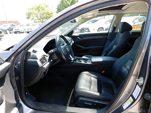 Honda Accord Sedan Vehicle Image 14