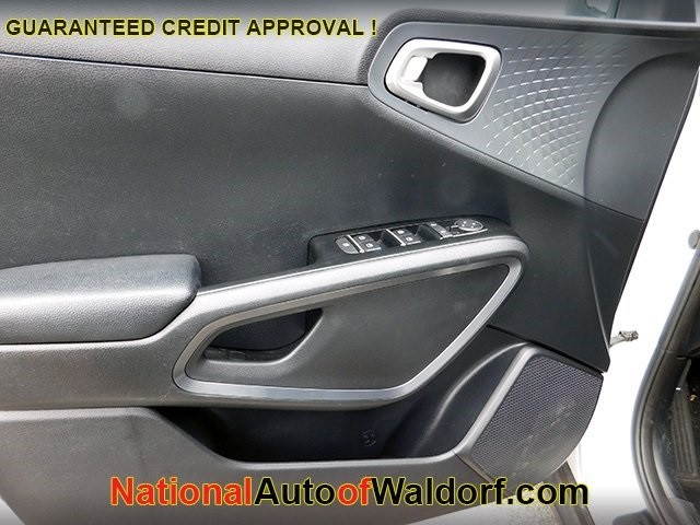 Kia Soul Vehicle Image 10