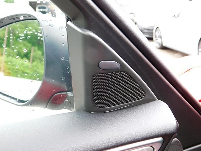INFINITI Q50 Vehicle Image 15