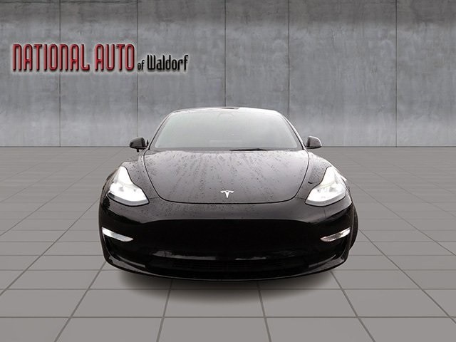 Tesla Model 3 Vehicle Image 03