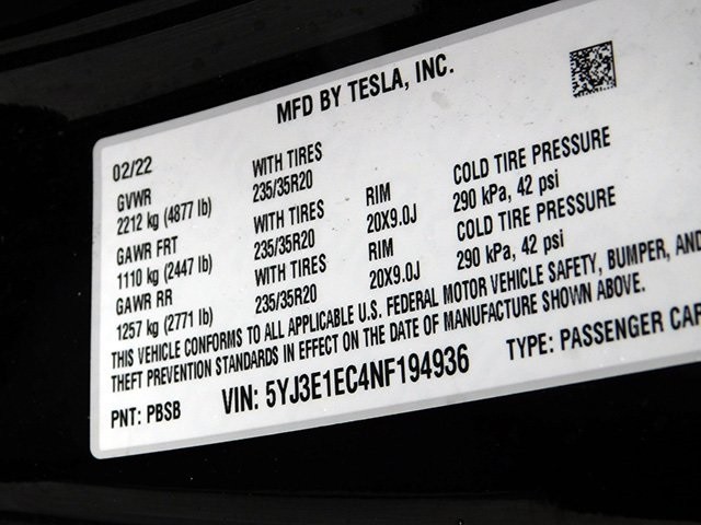 Tesla Model 3 Vehicle Image 23