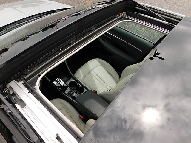 Hyundai Sonata Vehicle Image 07