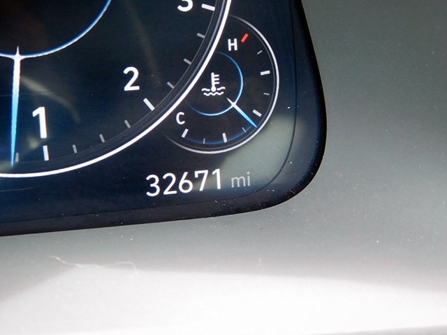 Hyundai Sonata Vehicle Image 24
