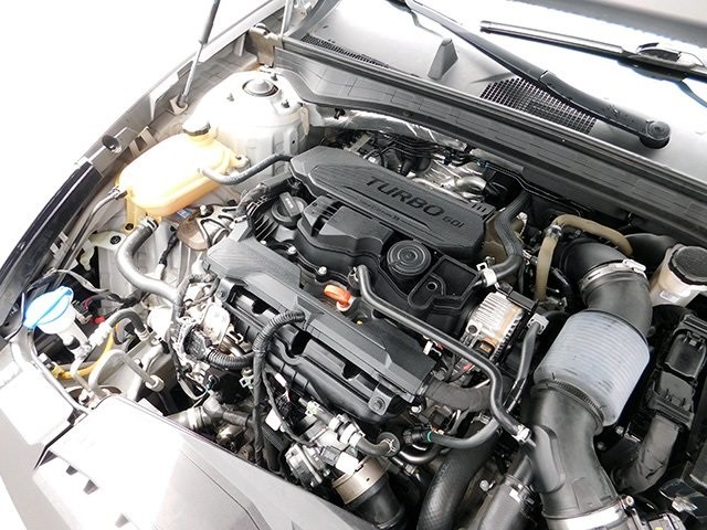 Hyundai Sonata Vehicle Image 26