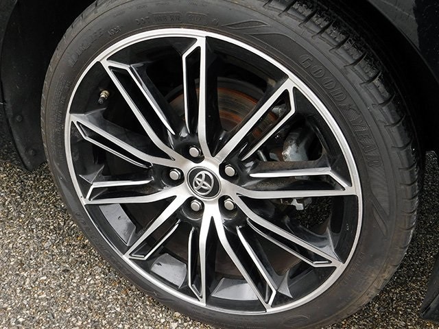 Toyota Avalon Vehicle Image 07