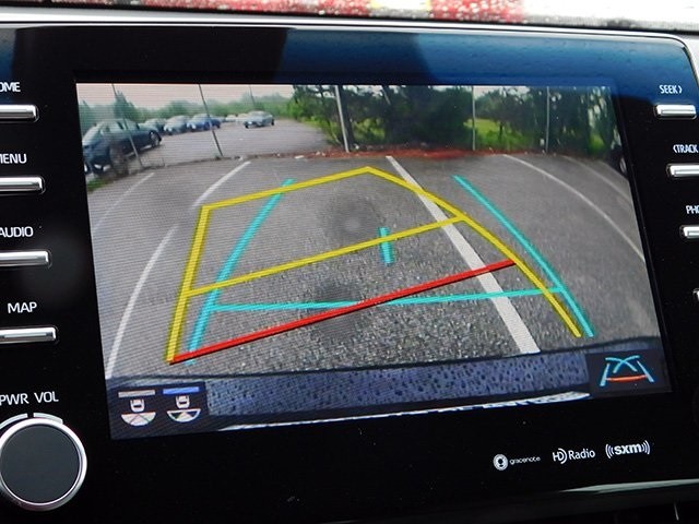 Toyota Avalon Vehicle Image 18