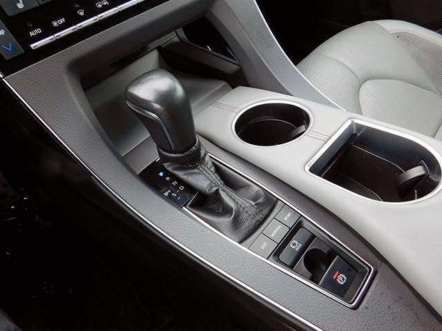 Toyota Avalon Vehicle Image 20