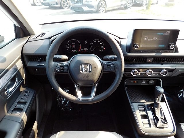 Honda CR-V Vehicle Image 12