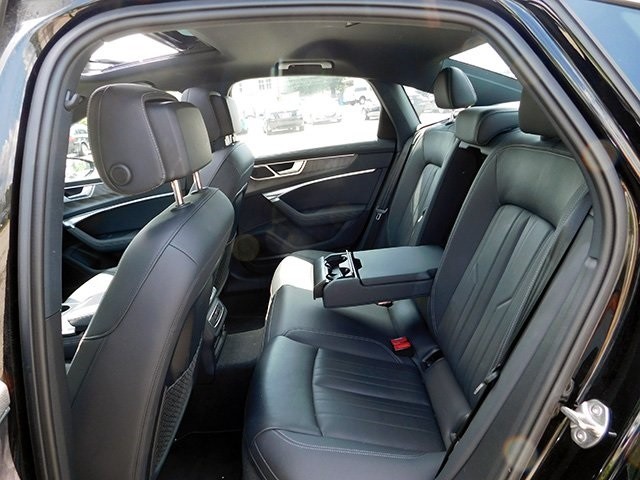 Audi A6 Sedan Vehicle Image 11
