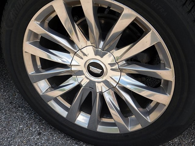 Cadillac Escalade Vehicle Image 08