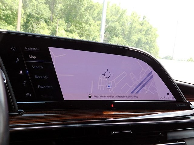 Cadillac Escalade Vehicle Image 18