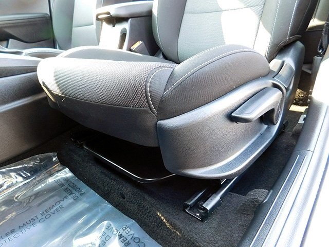 Kia Forte Vehicle Image 12