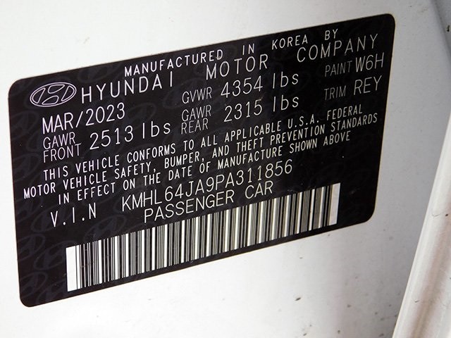Hyundai Sonata Vehicle Image 21