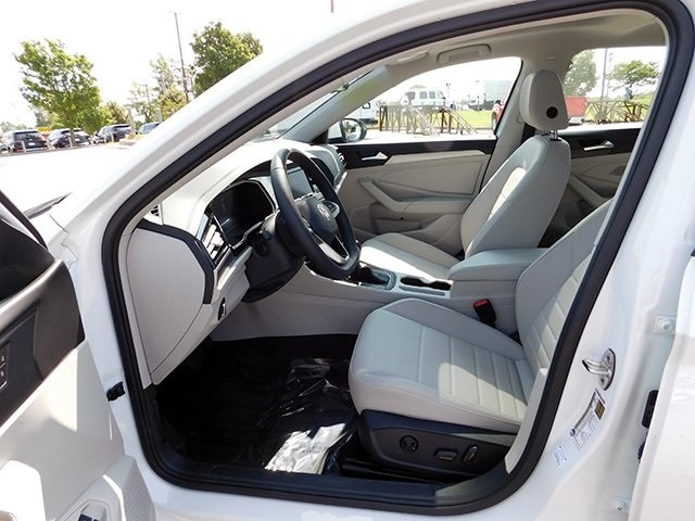 Volkswagen Jetta Vehicle Image 16
