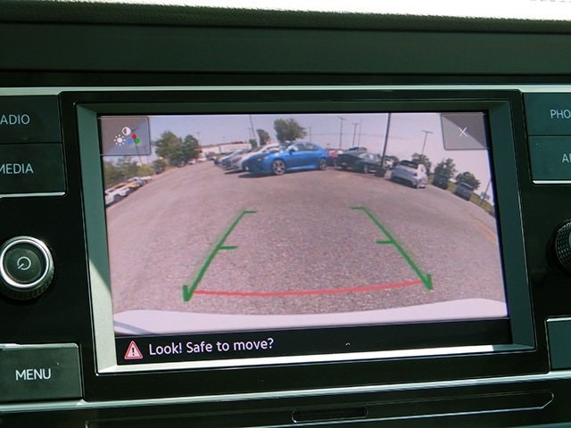 Volkswagen Jetta Vehicle Image 20