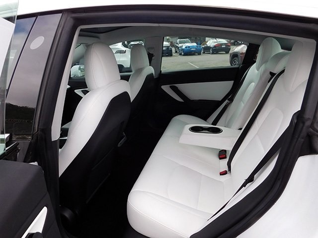 Tesla Model 3 Vehicle Image 11