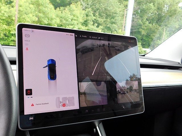 Tesla Model Y Vehicle Image 15