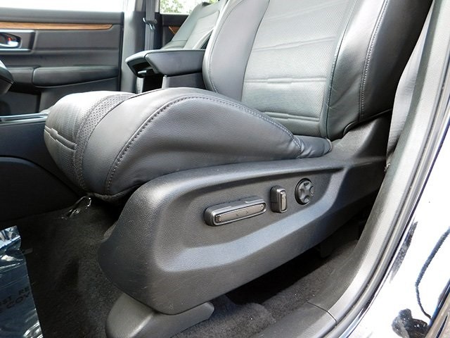 Honda CR-V Vehicle Image 16