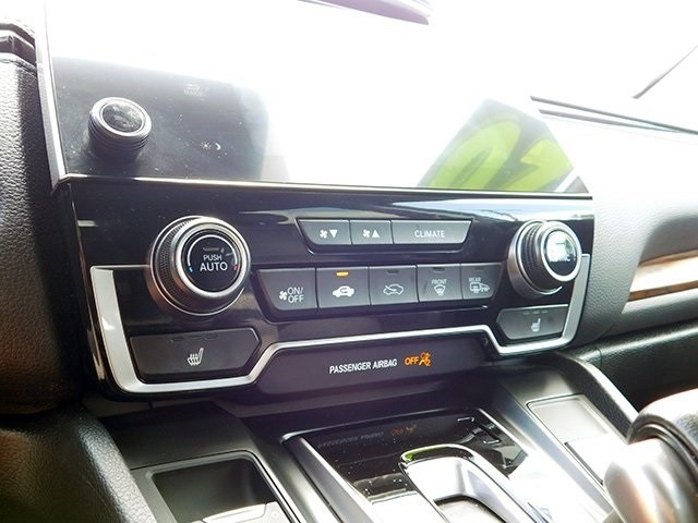 Honda CR-V Vehicle Image 20