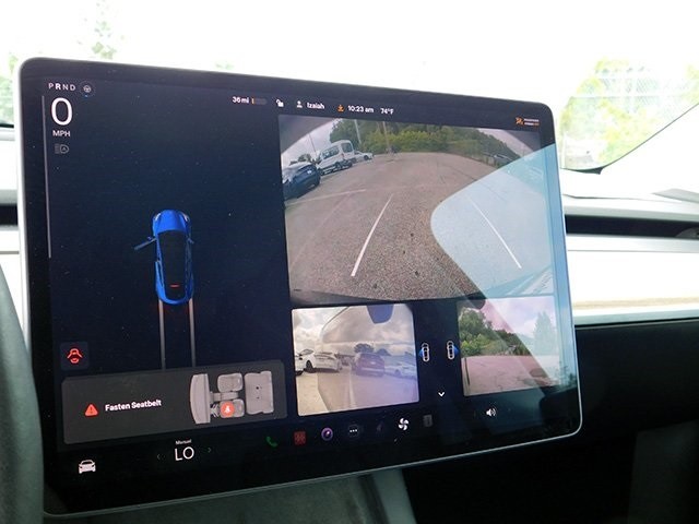 Tesla Model Y Vehicle Image 15