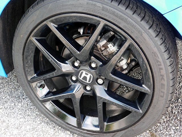 Honda Civic Hatchback Vehicle Image 08