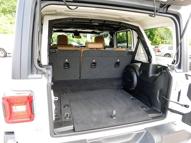 Jeep Wrangler 4xe Vehicle Image 07