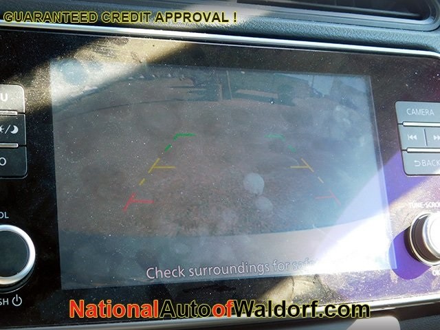 Nissan Leaf Vehicle Image 17