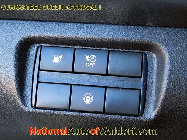 Nissan Leaf Vehicle Image 23