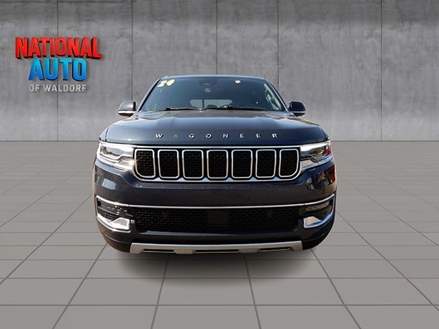 Jeep Wagoneer L Vehicle Image 03