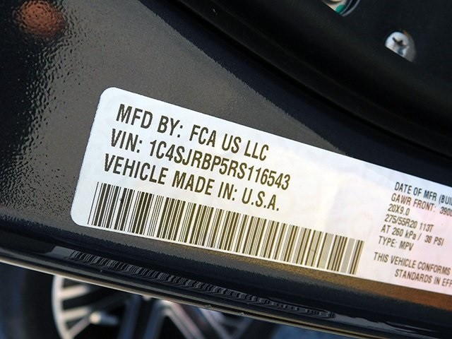 Jeep Wagoneer L Vehicle Image 26